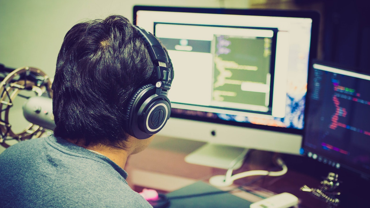 Comment recruter et retenir ses développeurs ?